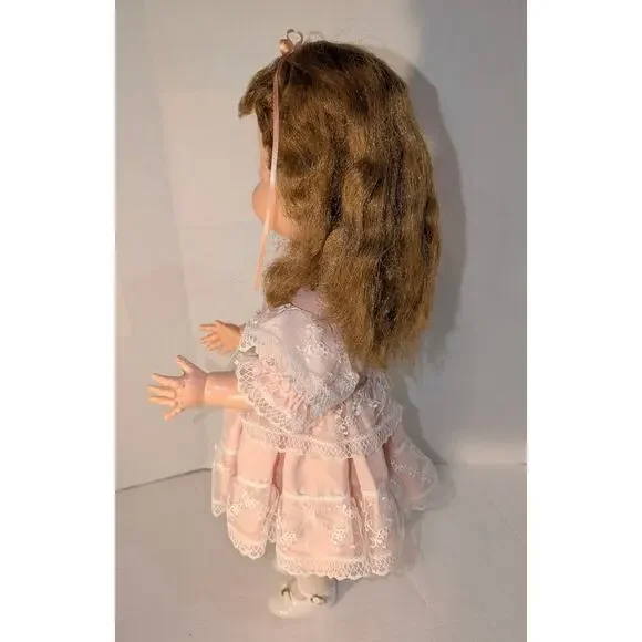 Vintage 1950's 22" Ideal Saucy Walker Doll - Picture 6 of 9